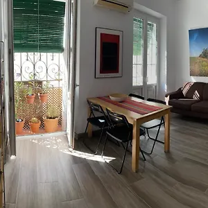apartamento-imperial-sevilla-city-center.es-andalucia.com/